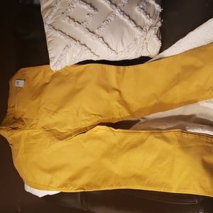 Womens Old Navy fall gold color straight leg pant Sz 12 Tall.